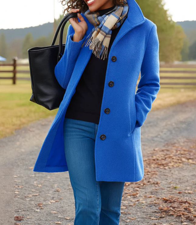 Lyzia – Classic Coat for Chilly Days