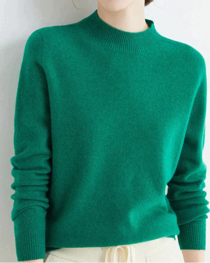 Elegant Women's Cashmere Sweater - Luxuriously Soft and Timeless