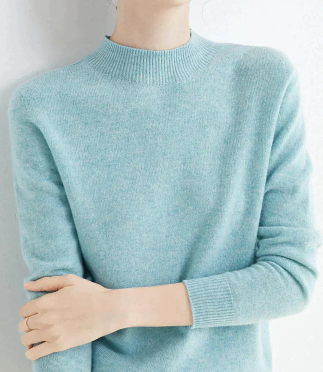 Elegant Women's Cashmere Sweater - Luxuriously Soft and Timeless
