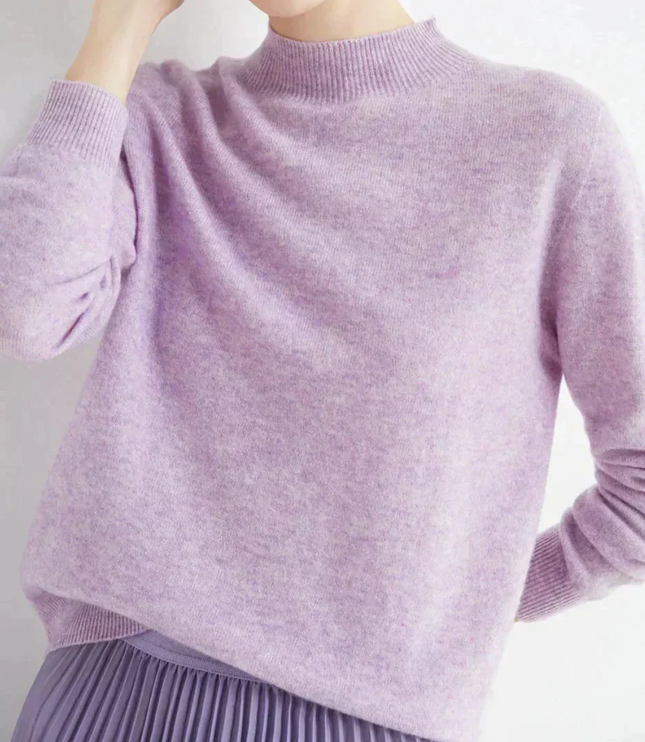 Elegant Women's Cashmere Sweater - Luxuriously Soft and Timeless
