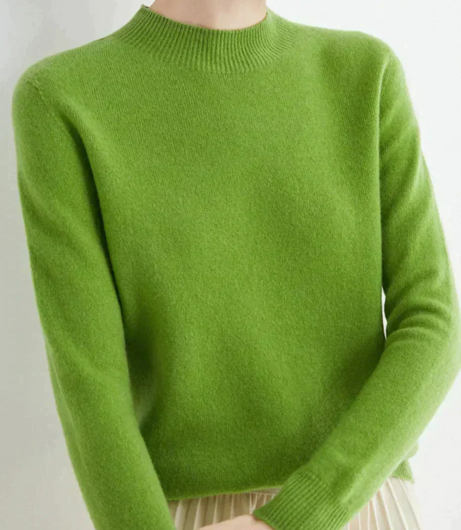 Elegant Women's Cashmere Sweater - Luxuriously Soft and Timeless