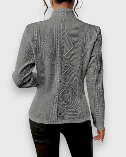Damski Sweter z Golfem i Warkoczowym Splotem Slim Fit