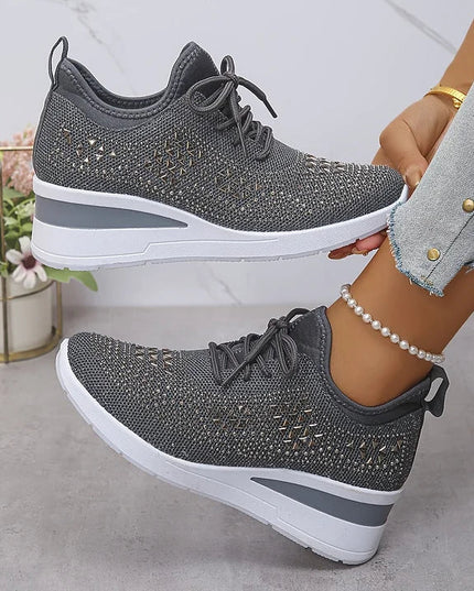 Damskie Sneakersy Ortopedyczne z Wkładką i Błyszczącym Detalem